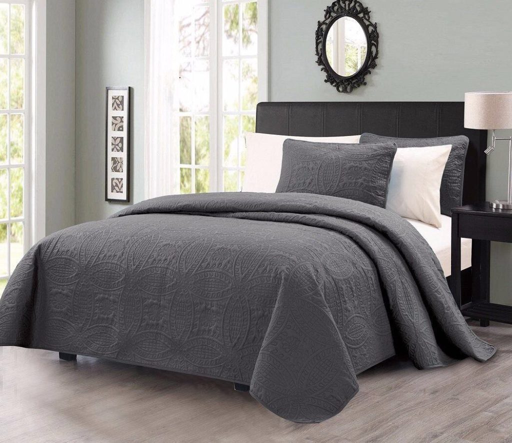 100 polyester brushed microfiber pinsonic embossed bedspread-005 ...