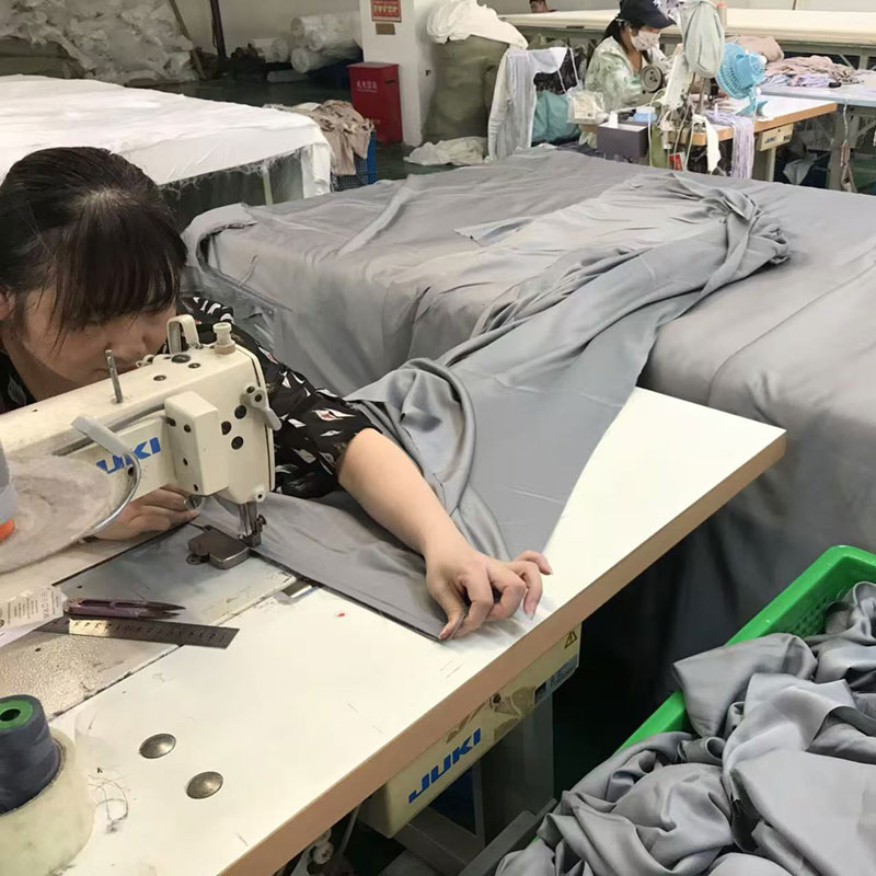 bed sheet manufacturer sewing process