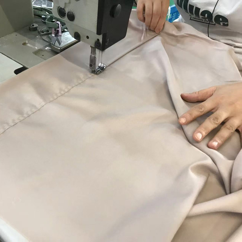 bed sheet manufacturer sewing process